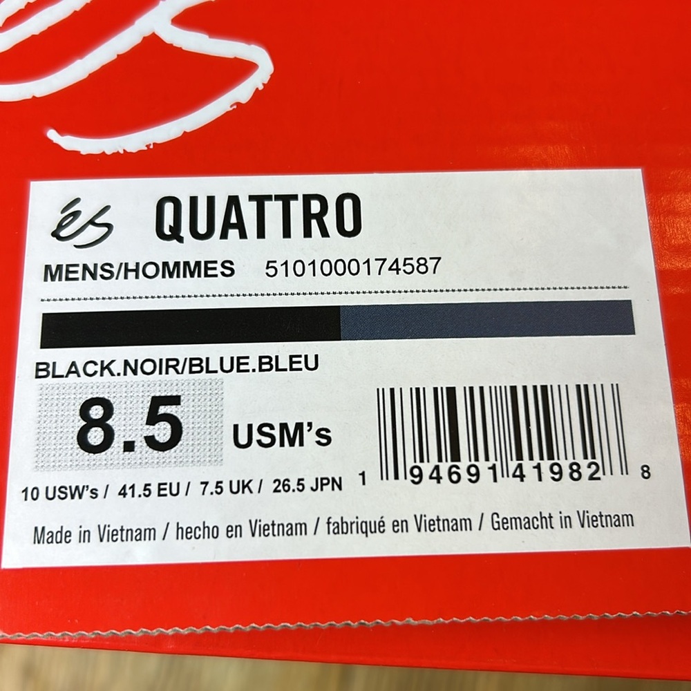 eS Quattro Skate shoes black/blue brand new in box - Picture 7 of 9